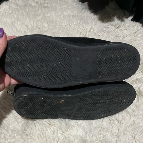 Woman by Common projects black high top sneaker - Picture 6 of 6